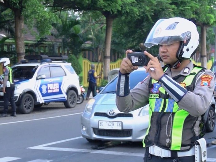 ETLE Handheld di Kediri
