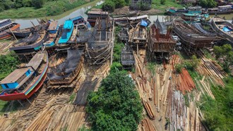 Galangan Kapal Kejar Target 50 Kapal Modern