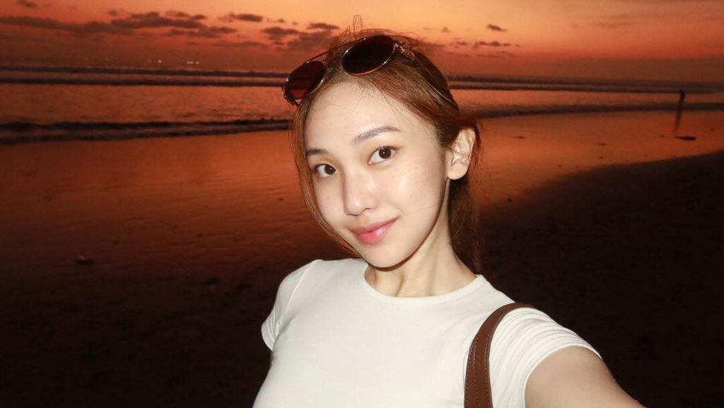 Selebgram Julia Prastini Ditangkap Terkait Vape Etomidate