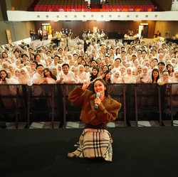 Mahalini Gelar Meet and Greet Bareng Fans Sebelum Manggung di Malaysia