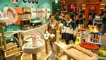 Melihat Pameran Bertema Kota Hewan Petropolis