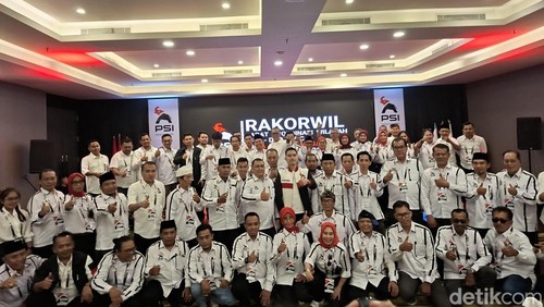 Ketum PSI Kaesang Pangarep resmi melantik Lalu Budi Suryata menjadi Ketua DPW PSI NTB, Sabtu (2/5/2026).
