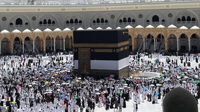 Masjidil Haram, Jumat, 1 Mei 2026, dipadati jemaah haji dari berbagai dunia.