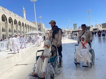 Petugas Haji Dilarang Meminta-Menerima Imbalan dari Jemaah