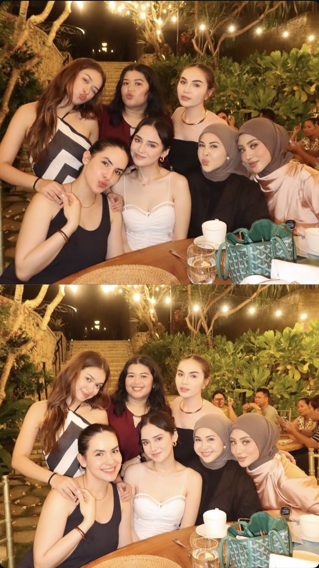 Para bridesmaid di acara Syifa, seperti Steffi Zamora, Rebecca Klopper, Kesha Ratuliu, hingga Margin Wieheerm tampak ikut dan berpose bersama. Penampilan Syifa sendiri paling curi atensi. Istri El Rumi itu tampak begitu memukau pancarkan pesona pengantin baru. Foto: Instagram/@syifahadju