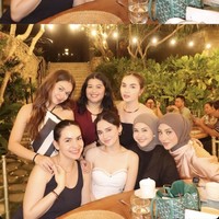 Pesona Syifa Hadju di Acara Welcome Dinner Bali, Pakai Dress Rp 11,5 Juta