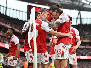 West Ham Pegang Kunci Juara Arsenal