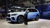 BMW Mulai Pamerkan iX5 Hydrogen, Siap Produksi Massal 2028