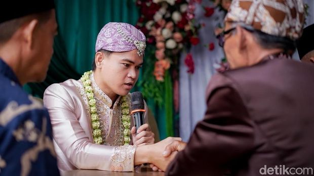 Foto pernikahan Wilky Windya dan Redho Abdul Mufli. Foto pernikahan Wilky Windya dan Redho Abdul Mufli.
