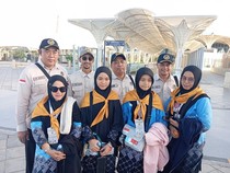 2 Remaja Putri Jemaah Haji Pulang Pisau Masuk Madinah Usai 5 Jam Tertahan