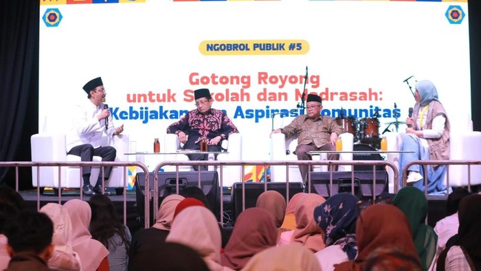 Menteri Sosial Saifullah Yusuf