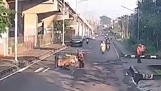 Pajero Tabrak Pedagang Nyebrang Bawa Gerobak di Jaktim, Polisi Buru Pelaku