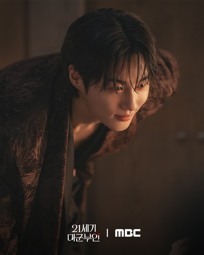 Drama Korea Perfect Crown.