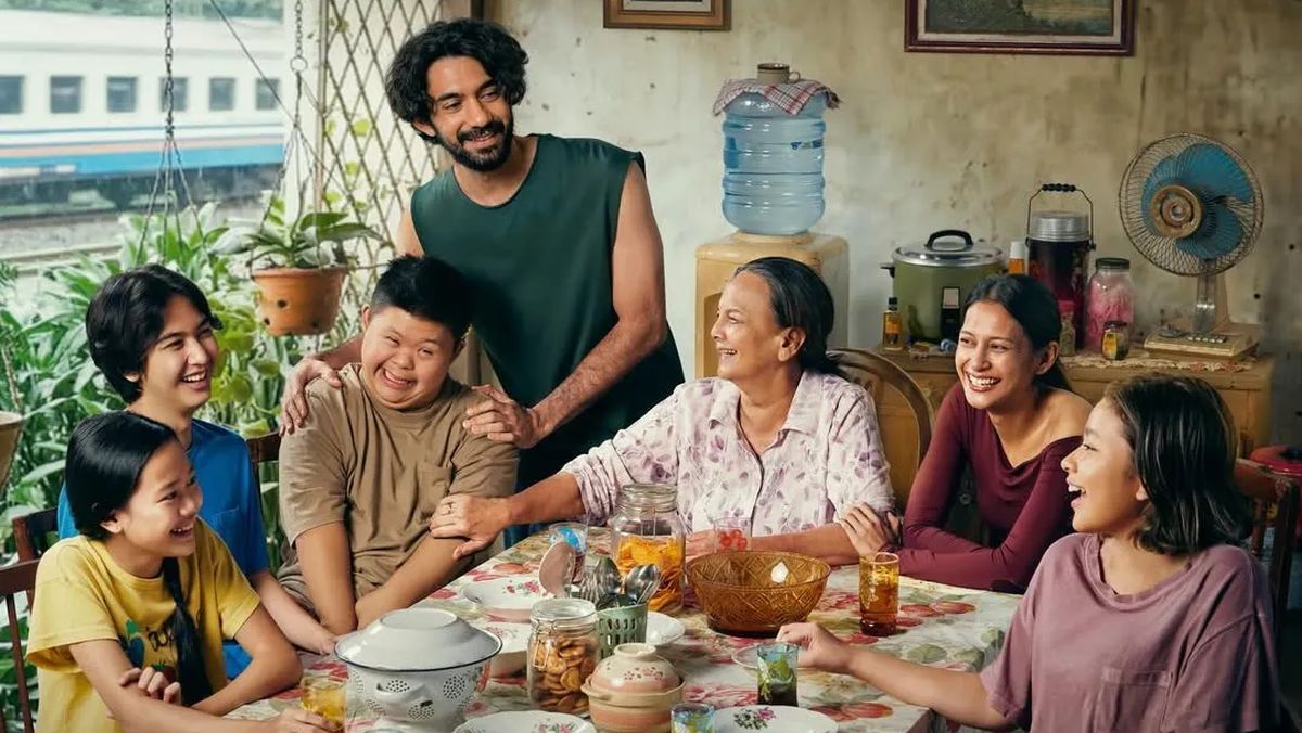 Sinopsis Film Semua Akan Baik-Baik Saja dan Fakta Menariknya
