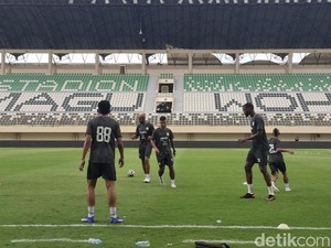 Postingan Perkenalan Hiromu Tanaka Hilang dari Instagram PSS, Ada Apa?