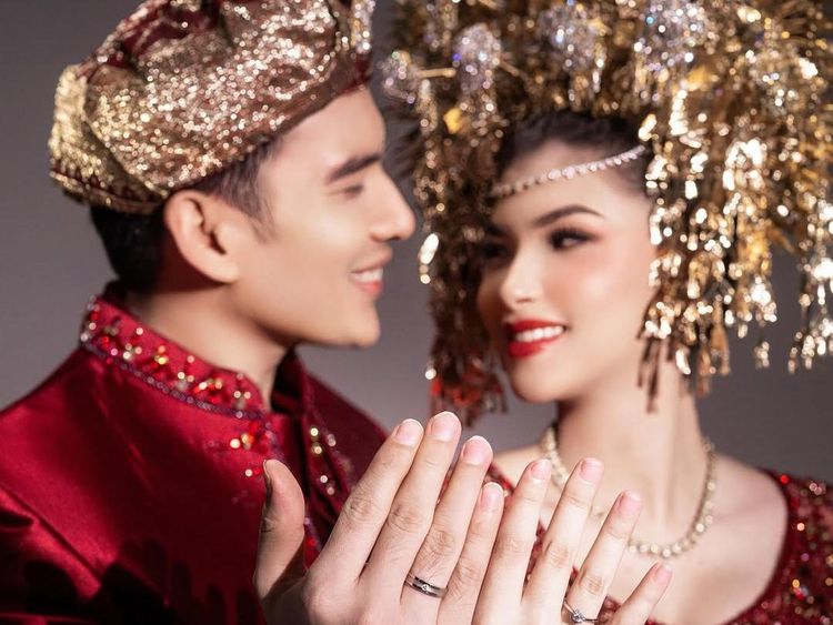 Sosok Anindya Caroline Istri Aktor Ridho Illahi