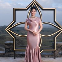 Shin Min Ah terbang ke Marrakech untuk menghadiri peluncuran koleksi perhiasan Louis Vuitton Mythica sebagai House Ambassador. Foto: dok. Instagram @illusomina