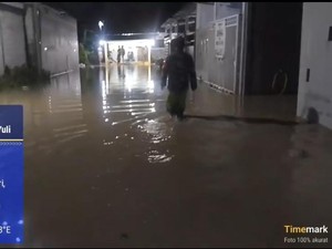 Banjir Landa Perumahan Grand Permata Tembalang Semarang