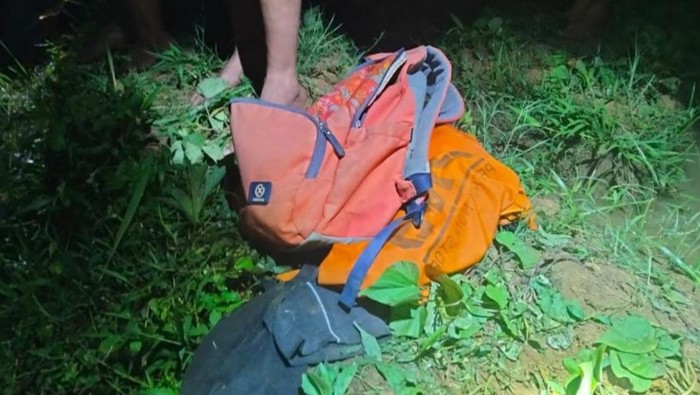 Barang yang ditemukan saat pencarian Parmo di Kuningan