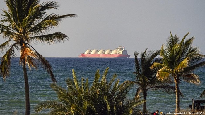 Blokade Hormuz, Berapa Lama Iran Bisa Bertahan?