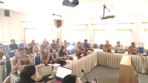 Dinkes Buleleng menggelar pertemuan pemetaan risiko penyakit infeksi emerging (PIE), Senin (4/5/2026). (Dok. Pemkab Buleleng)