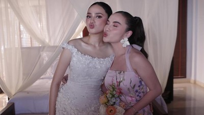 Elina Joerg Punya Pacar Baru-Dapat Bunga Pengantin Syifa Hadju, Nyusul Nikah?
