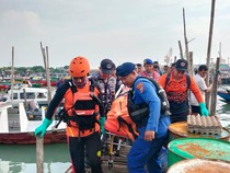 Korban Tewas Perahu Angkut Besi Tua Tenggelam di Gresik Jadi 2 Orang