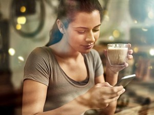 Mengenal Istilah Coffe Nap, Minum Kopi Sebelum Tidur Siang dan Manfaatnya