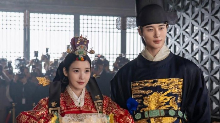 Adegan dalam drama Korea Perfect Crown.