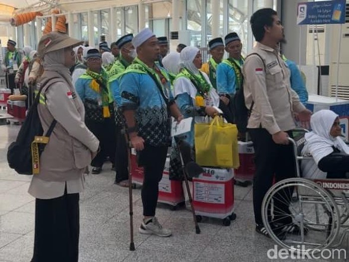Jufriadi, jemaah haji disabilitas asal Riau yang berangkat haji 2026 menggantikan almarhum ayah.