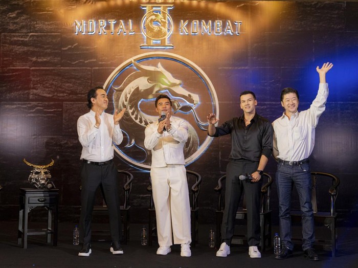 Para cast Mortal Kombat II saat press conference di Jakarta