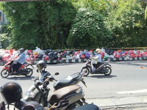 Banjir Sampah Kini Melanda Tabanan