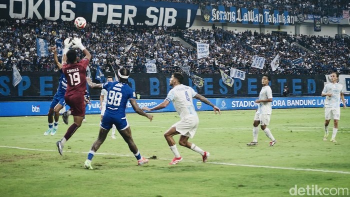 Persib Vs PSIM di Stadion GBLA, Senin (4/5/2026).