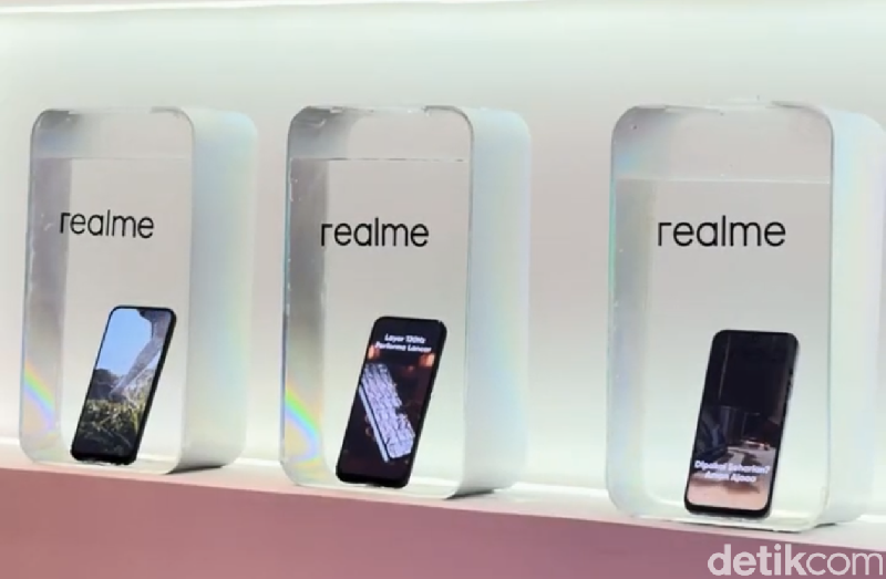 Realme C100