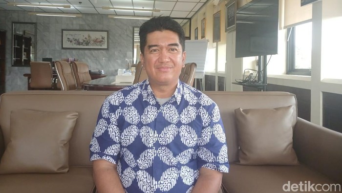 Rektor UI Prof Heri Hermansyah di kantornya Kampus UI, Depok, Jawa Barat