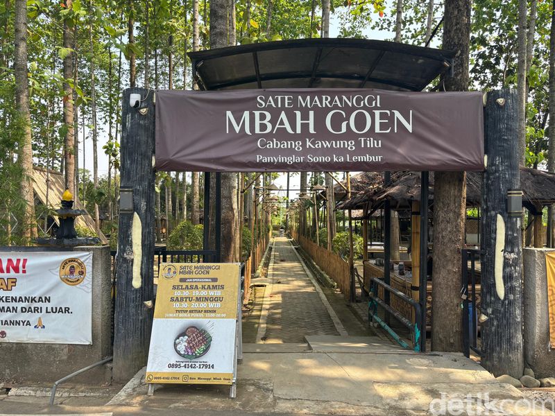 Sate Maranggi Mbah Goen Sate Maranggi Mbah Goen