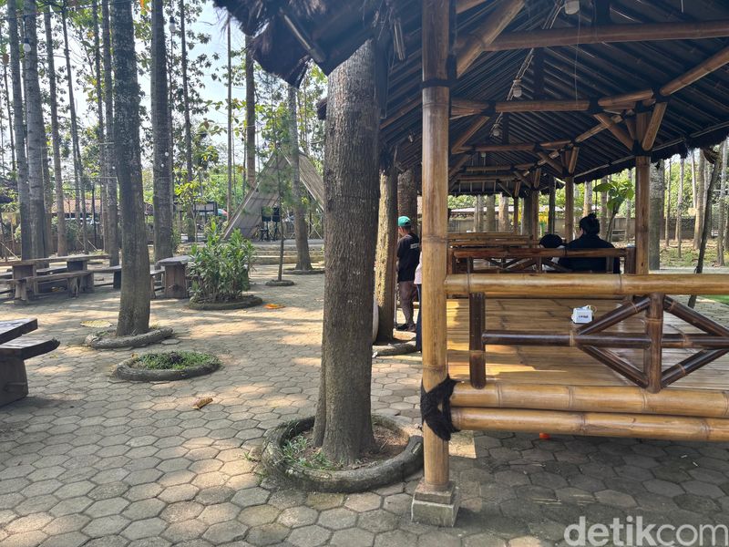 Sate Maranggi Mbah Goen Sate Maranggi Mbah Goen