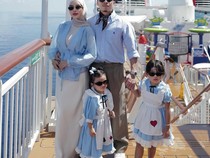 Seru! Atta Halilintar dan Aurel Hermansyah Kulineran di Disney Cruise
