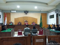 Hakim Perintahkan Usut Eks Bupati Lotim dan Sekda di Kasus Chromebook