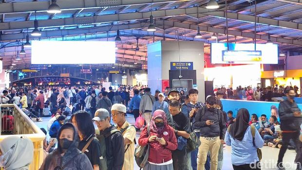 Suasana Stasiun Kebayoran. (Kurniawan/detikcom)