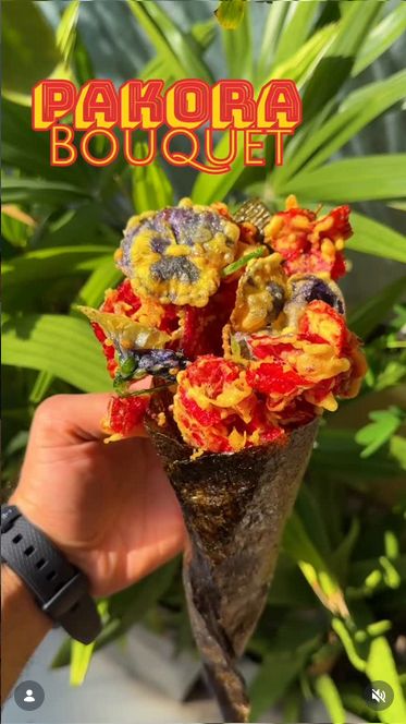 Terlalu Kreatif! Chef Ini 'Sulap' Buket Bunga Jadi Gorengan Chef asal India Ini 'Sulap' Buket Bunga Jadi Gorengan