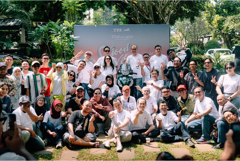 eluncuran resmi warna TVS Callisto 125 Emerald Green diselenggarakan pada Minggu, 03 Mei 2026 di Twin House Cipete, Jakarta Selatan. Acara dengan tema good vibes ride ini dihadiri oleh sekitar 80 pengendara yang berasal dari komunitas TVS Callisto, Kalcer Skuter, serta berbagai komunitas riders lainnya.