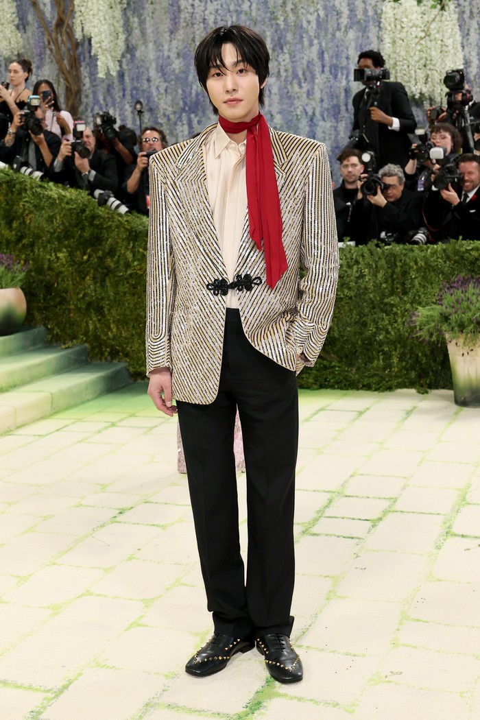 NEW YORK, NEW YORK - MAY 04: Ahn Hyo-seop attends the 2026 Met Gala celebrating 