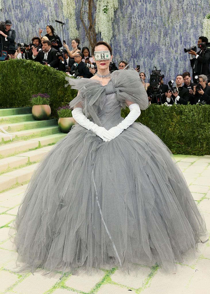Inilah deretan gaya busana artis dengan penampilan paling unik di Met Gala 2026 yang digelar di Metropolitan Museum of Art, New York City. Getty Images/Mike Coppola