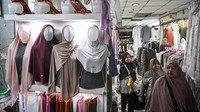 Kemenko Perekonomian menyebut pertumbuhan ekonomi Indonesia pada kuartal I 2026 mencapai 5,61 persen (yoy) yang didorong kuat oleh konsumsi rumah tangga dalam momentum Ramadhan dan Idul Fitri yang tumbuh hingga 5,52 persen. Foto: ANTARA FOTO/Fauzan