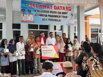AZKO Salurkan 1.000 Lampu LED ke 250 Rumah Warga di Prabumulih