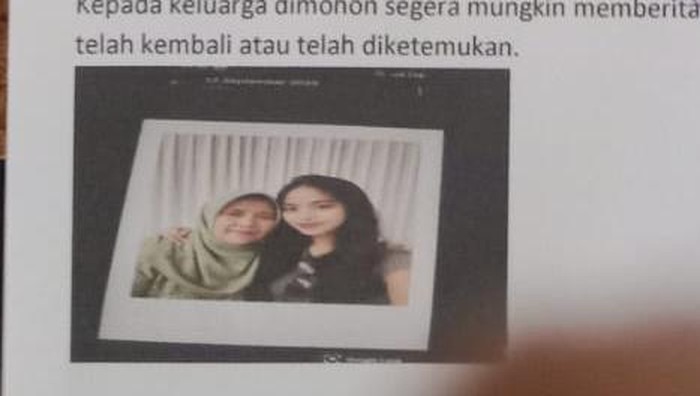 Femi Fatimah Azzahra (kanan) dilaporkan hilang di Kuningan.