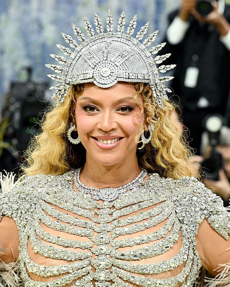 Gaya Beyonce di MET Gala 2026 Beyoncé at The 2026 Met Gala Celebrating