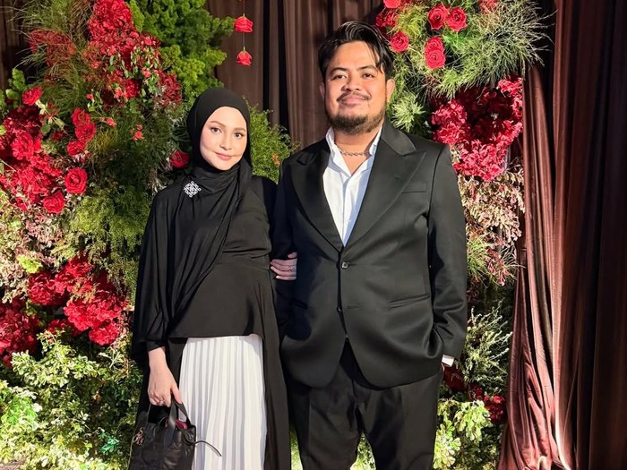 Indah Istri Rigen