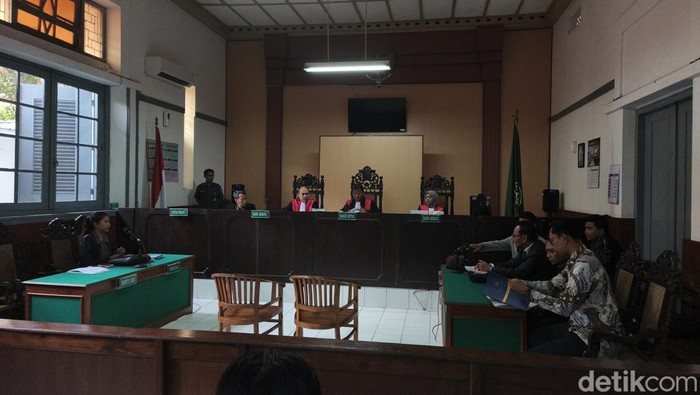 Jalannya sidang perkara nomor perkara 101/Pdt.G/2026/PN Skt tentang ijazah Jokowi, di Pengadilan Negeri Solo, Selasa (5/5/2026).